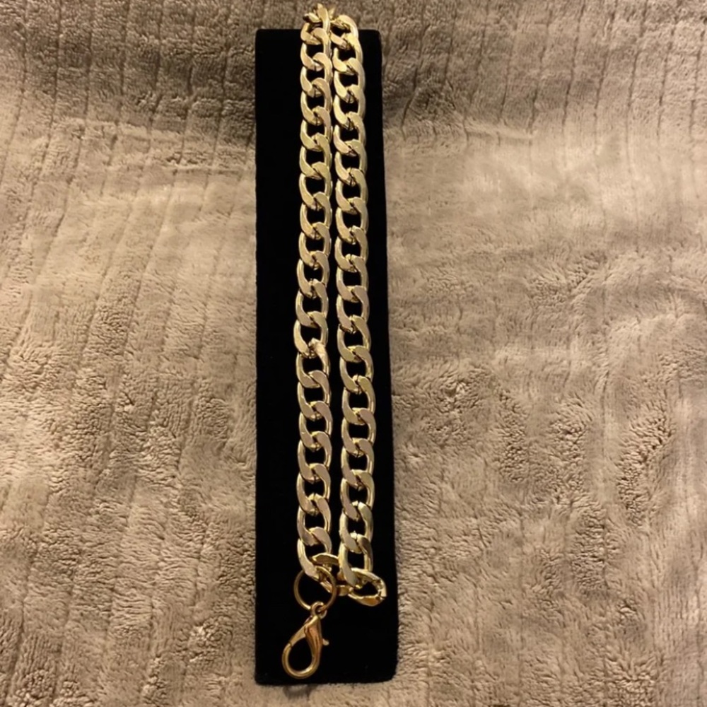 GOLD LINK BRACELET